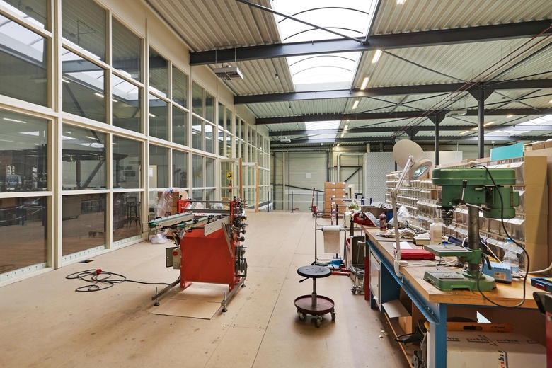 BedrijfsruimteaanAntennestraat 40<br/> inAlmere