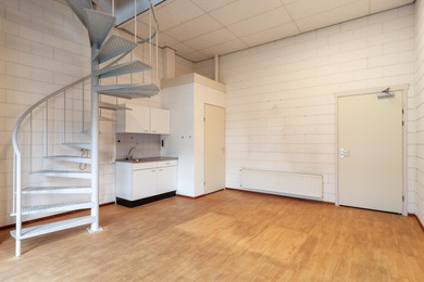 Bedrijfsruimte Alphen aan den Rijn - Maatschapslaan 17 - Foto 2