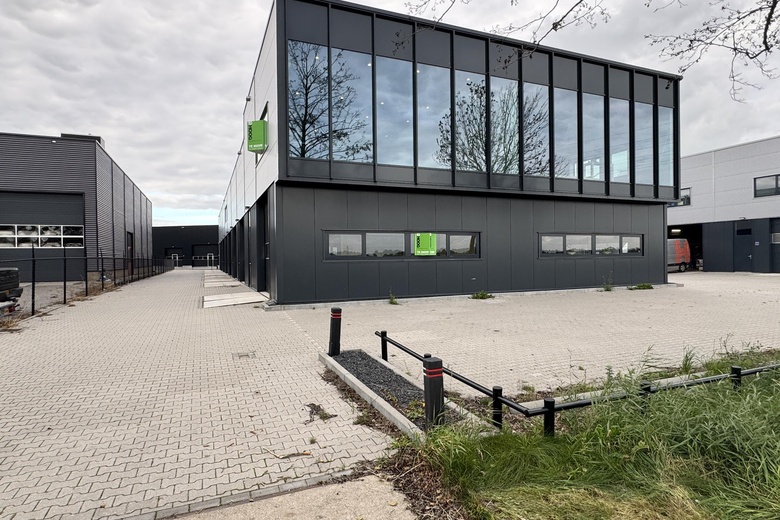 BedrijfsruimteaanConradsweg 26<br/> inZwartsluis