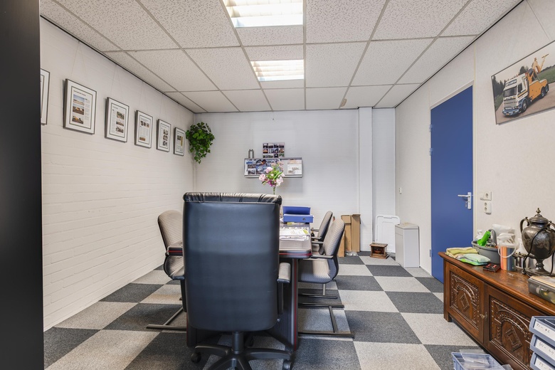 Bedrijfsruimte Buren - Lange Hofstedestraat 1 - Foto 11