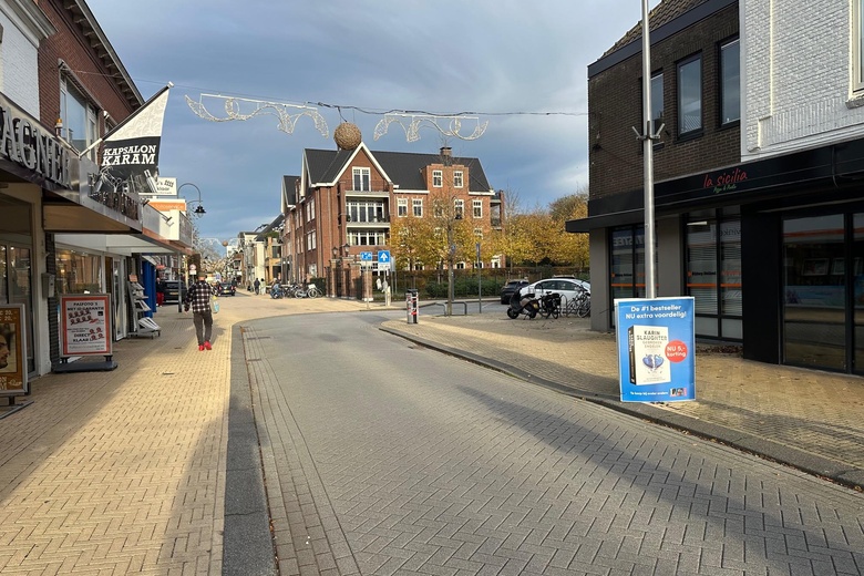 WinkelruimteaanHoofdstraat 216<br/> inSassenheim