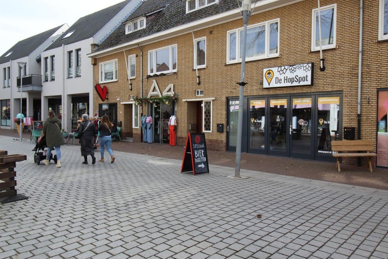 BedrijfsruimteaanMarkt 8<br/> inPanningen BedrijfsruimteaanMarkt 8<br/> inPanningen