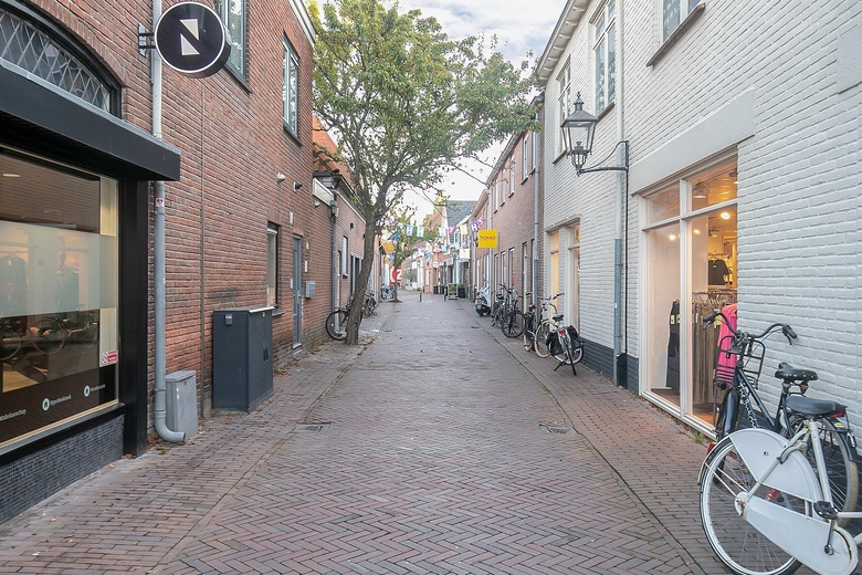 WinkelruimteaanLuttekepoortstraat 19 - 21<br/> inHarderwijk