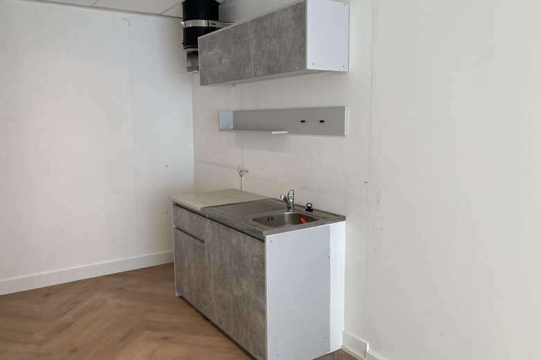 BedrijfsruimteaanEinthovenstraat 31<br/> inAlkmaar