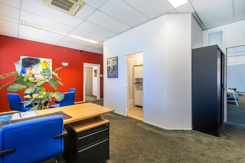 KantoorruimteaanMozartlaan 3<br/> inMaassluis KantoorruimteaanMozartlaan 3<br/> inMaassluis