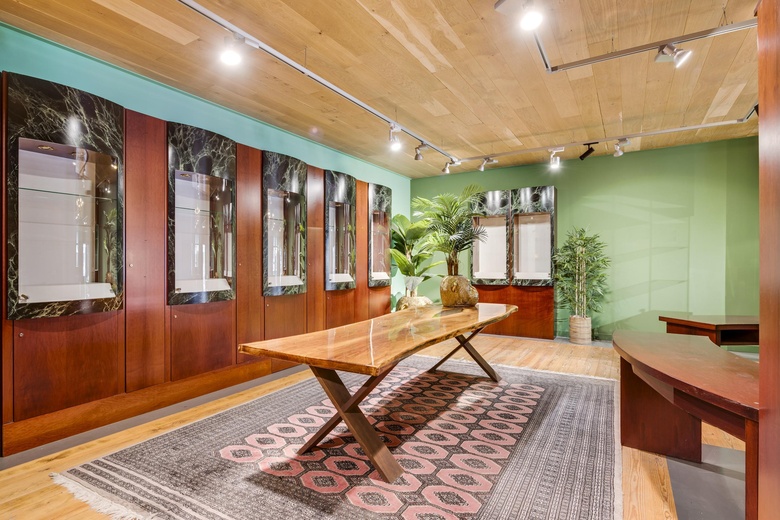 WinkelruimteaanNeerstraat 54 A<br/> inRoermond WinkelruimteaanNeerstraat 54 A<br/> inRoermond