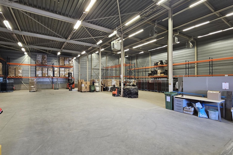 KantoorruimteaanHambakenwetering 2<br/> inDen Bosch KantoorruimteaanHambakenwetering 2<br/> inDen Bosch