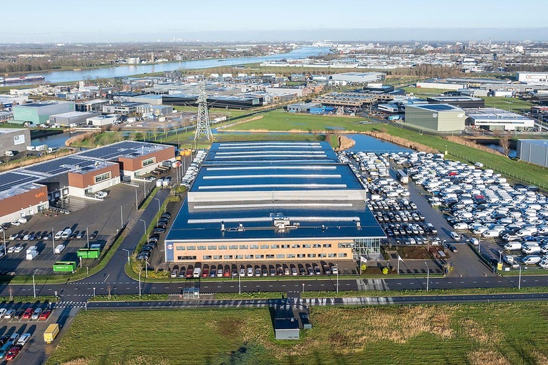 BedrijfsruimteaanHeliotroopring 300<br/> inDordrecht