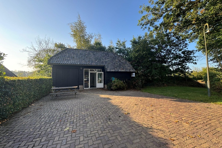 KantoorruimteaanTheerestraat 78<br/> inSint Michielsgestel KantoorruimteaanTheerestraat 78<br/> inSint Michielsgestel