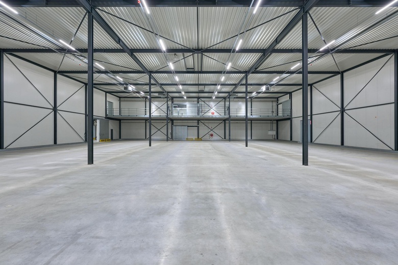 BedrijfsruimteaanDoornhoek 3765<br/> inVeghel BedrijfsruimteaanDoornhoek 3765<br/> inVeghel