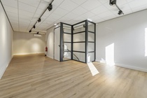 Bekijk foto 2 van eenheid 1 aan de Nijverheidslaan 6 H in Weesp