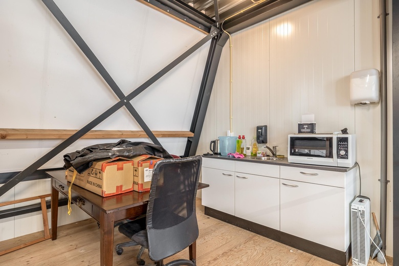 Bekijk foto 9 in  aan de  in 