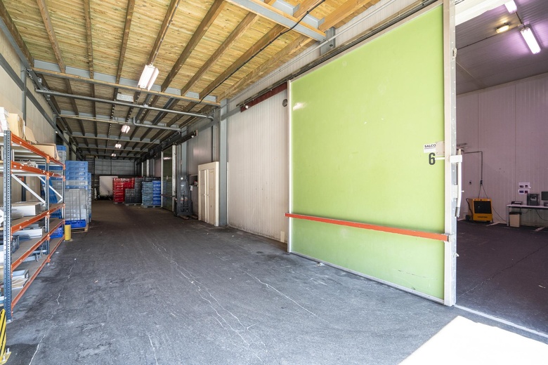 BedrijfsruimteaanIndustrieweg 31 - 33<br/> inWaardenburg BedrijfsruimteaanIndustrieweg 31 - 33<br/> inWaardenburg