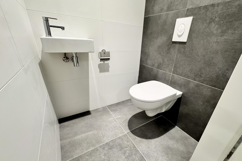 BedrijfsruimteaanSlijkwellsestraat 20 d 5<br/> inWell BedrijfsruimteaanSlijkwellsestraat 20 d 5<br/> inWell
