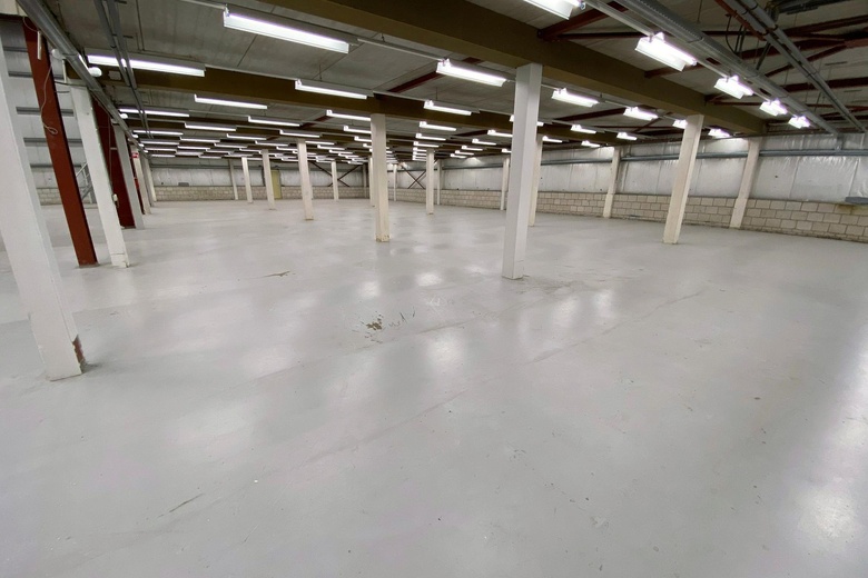 BedrijfsruimteaanVlotbrugweg 8<br/> inAlmere BedrijfsruimteaanVlotbrugweg 8<br/> inAlmere