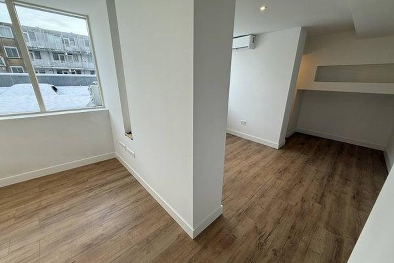 KantoorruimteaanBloemkwekersstraat 72C<br/> inRotterdam