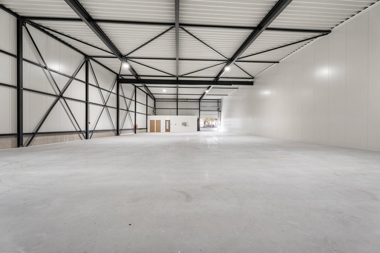 BedrijfsruimteaanIJsselstraat 48<br/> inOss