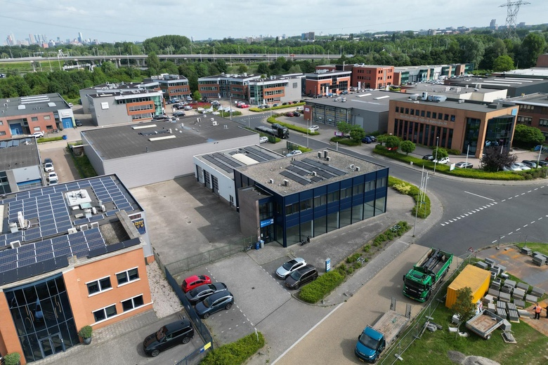 BedrijfsruimteaanBijdorpplein 1<br/> inBarendrecht BedrijfsruimteaanBijdorpplein 1<br/> inBarendrecht