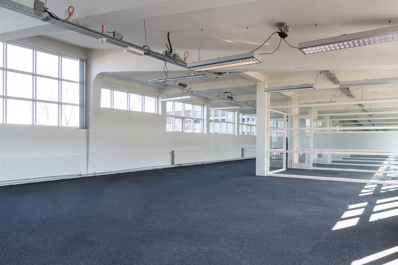 KantoorruimteaanOverschieseweg 34<br/> inRotterdam KantoorruimteaanOverschieseweg 34<br/> inRotterdam