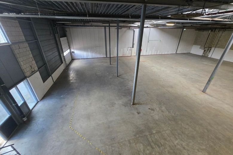 BedrijfsruimteaanEssebaan 43<br/> inCapelle aan den IJssel