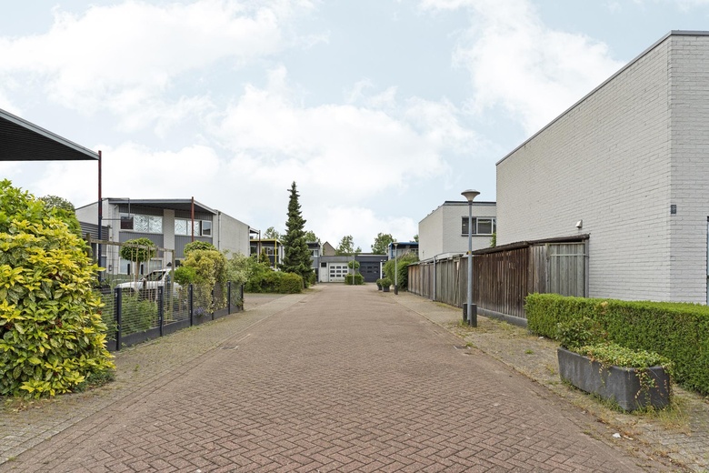 BedrijfsruimteaanFioringrasstraat 1 - 3<br/> inAlmere BedrijfsruimteaanFioringrasstraat 1 - 3<br/> inAlmere