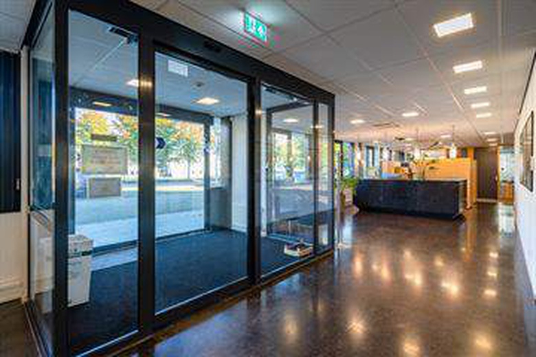 KantoorruimteaanEkkersrijt 6040 Advertentie<br/> inSon en Breugel KantoorruimteaanEkkersrijt 6040 Advertentie<br/> inSon en Breugel