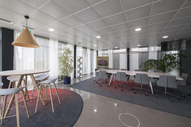 KantoorruimteaanWitboom 1<br/> inVianen