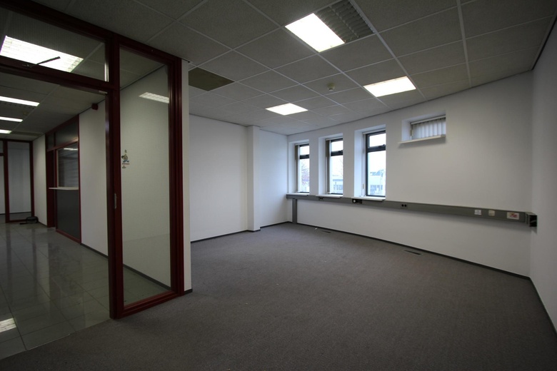 KantoorruimteaanGalvanistraat 88<br/> inEde KantoorruimteaanGalvanistraat 88<br/> inEde