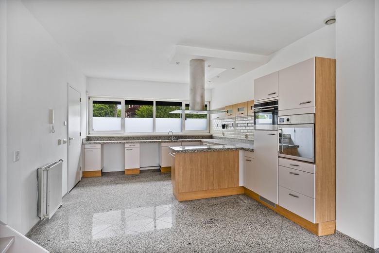 BedrijfsruimteaanOperetteweg 74<br/> inAlmere