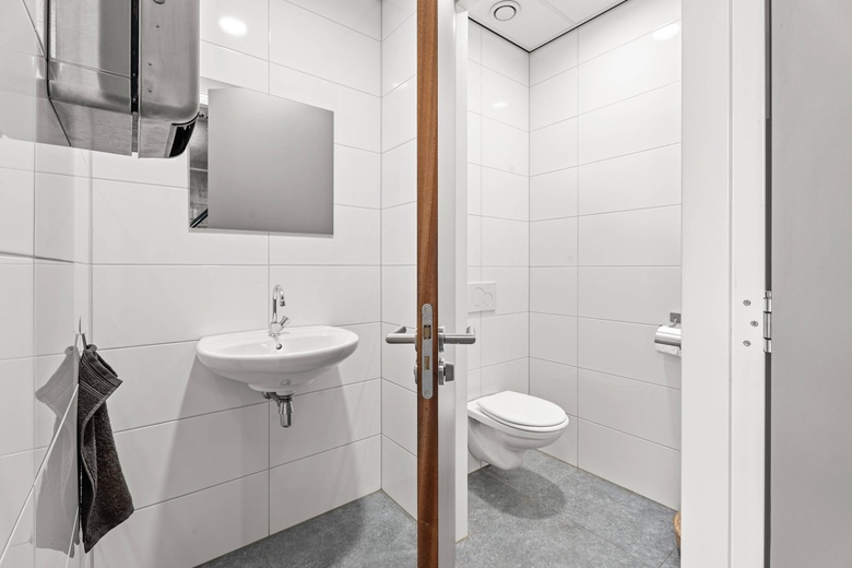 BedrijfsruimteaanAngelenweg 129<br/> inOss