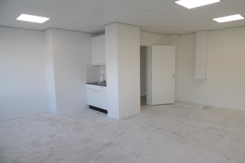 KantoorruimteaanEdisonstraat 15<br/> inZoetermeer KantoorruimteaanEdisonstraat 15<br/> inZoetermeer