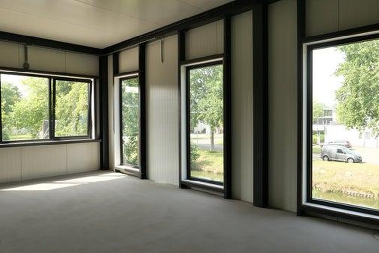 BedrijfsruimteaanAntonie van Leeuwenhoekstraat 1B15<br/> inOud-Beijerland BedrijfsruimteaanAntonie van Leeuwenhoekstraat 1B15<br/> inOud-Beijerland