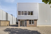 Bekijk foto 6 van Rietdekkerstraat 4 Bekijk foto 6 van Rietdekkerstraat 4