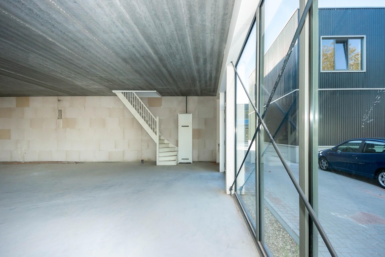 BedrijfsruimteaanHeliumweg 4<br/> inAmersfoort BedrijfsruimteaanHeliumweg 4<br/> inAmersfoort
