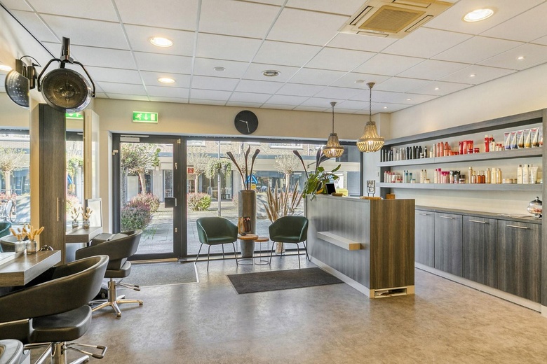 WinkelruimteaanPassage 19<br/> inZwijndrecht WinkelruimteaanPassage 19<br/> inZwijndrecht