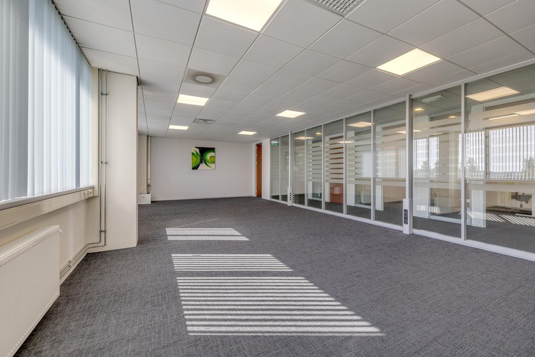 KantoorruimteaanRessenerbroek 24 a<br/> inHeteren KantoorruimteaanRessenerbroek 24 a<br/> inHeteren