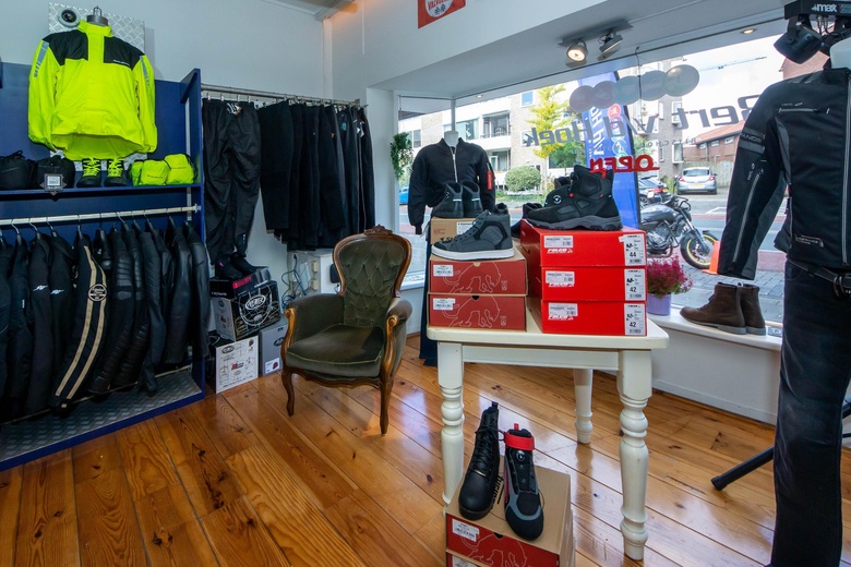 WinkelruimteaanEverard Meysterweg 54 A<br/> inAmersfoort WinkelruimteaanEverard Meysterweg 54 A<br/> inAmersfoort