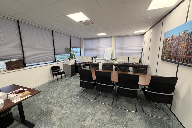 BedrijfsruimteaanFacetlaan 35<br/> inBleiswijk