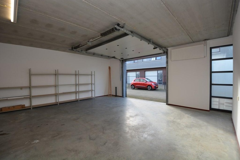 BedrijfsruimteaanKievitsven 82<br/> inRosmalen