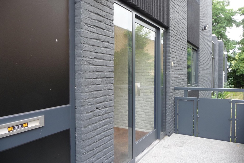 BedrijfsruimteaanPampuslaan 15<br/> inWeesp