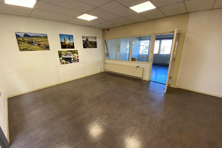 BedrijfsruimteaanHefbrugweg 16<br/> inAlmere BedrijfsruimteaanHefbrugweg 16<br/> inAlmere