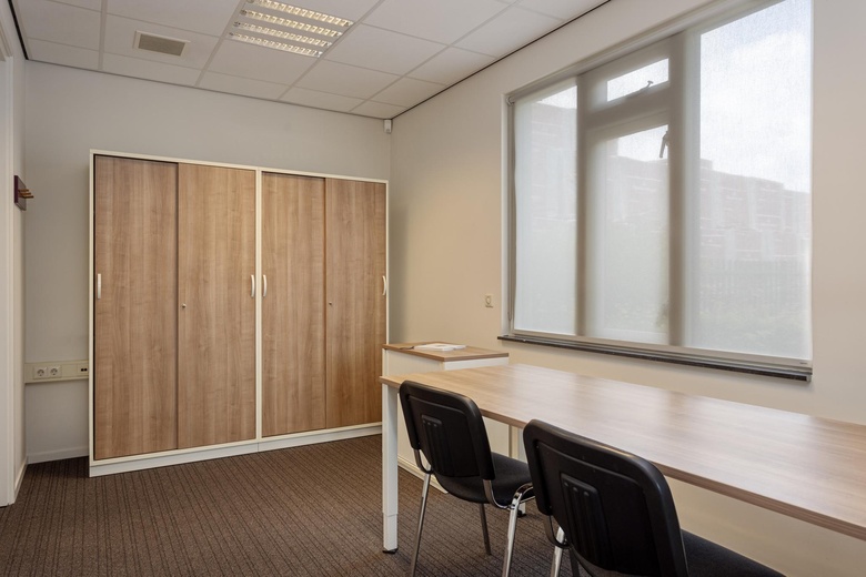 KantoorruimteaanMolenstraat 56<br/> inLith KantoorruimteaanMolenstraat 56<br/> inLith