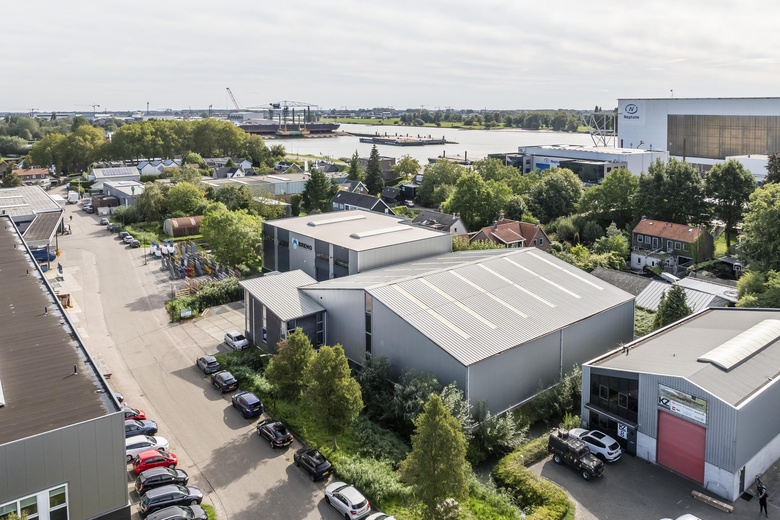 BedrijfsruimteaanSmederij 4<br/> inHardinxveld-Giessendam