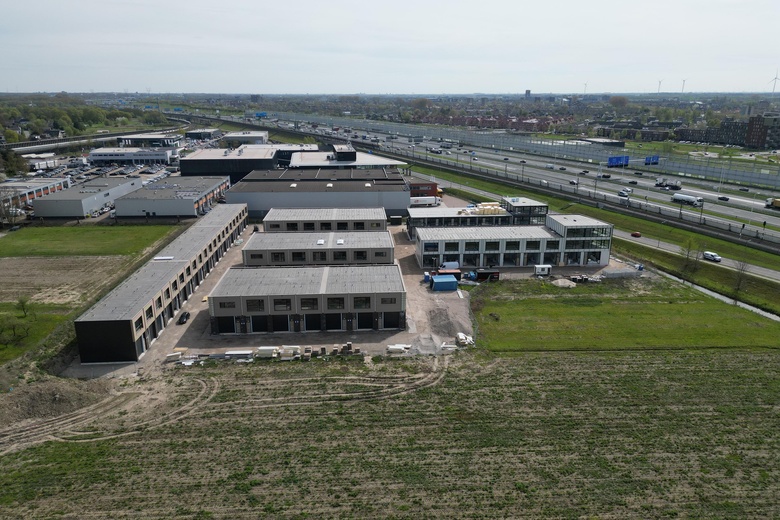 BedrijfsruimteaanDriemanssteeweg 484<br/> inRotterdam