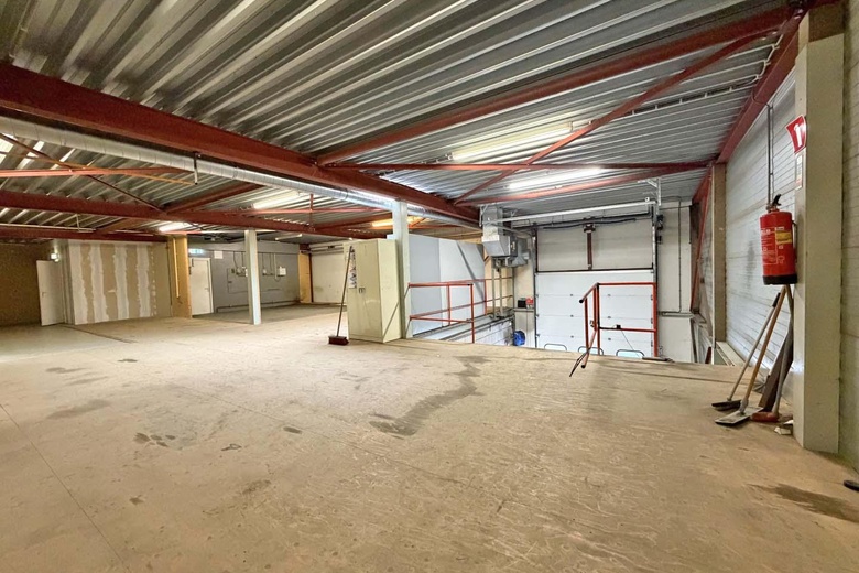 BedrijfsruimteaanIndustrieweg 20<br/> inSliedrecht