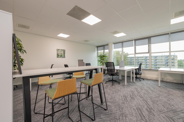 KantoorruimteaanMendelweg 32<br/> inLeiden KantoorruimteaanMendelweg 32<br/> inLeiden