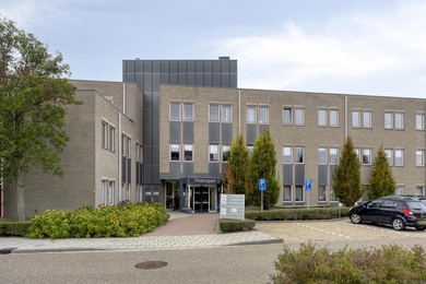 Bekijk foto 2 van Stationspark 2