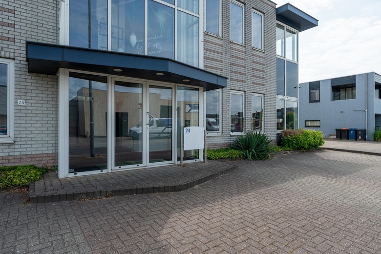 BedrijfsruimteaanVoltastraat 24<br/> inBarneveld BedrijfsruimteaanVoltastraat 24<br/> inBarneveld