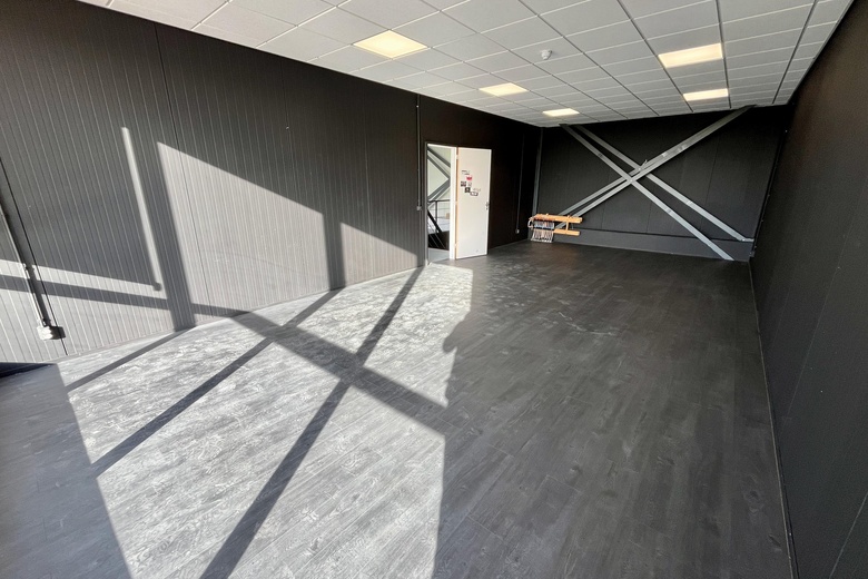 BedrijfsruimteaanWolkammersstraat 3 C<br/> inSneek