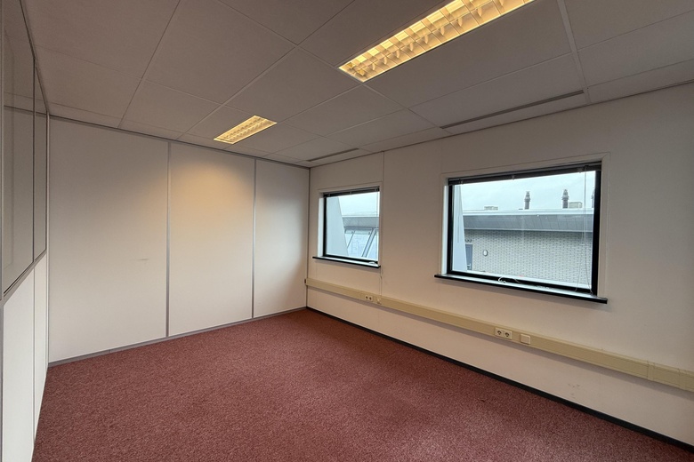 KantoorruimteaanVlierberg 4<br/> inEemnes